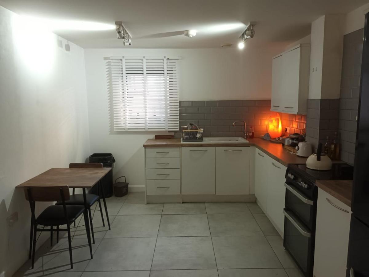 Cosy Modern Apartment In Central Bristol Near Stokes Croft Extérieur photo